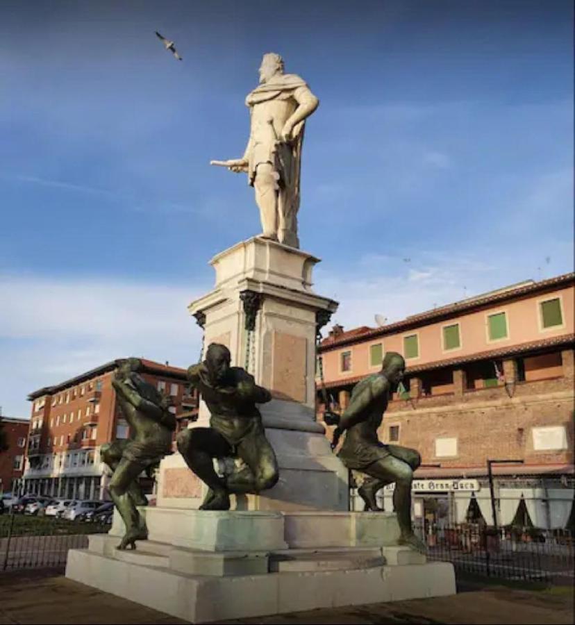 شقة Casamieli, Nuovo, Vicino Al Porto Al Mare E Al Centro ليفورنو المظهر الخارجي الصورة